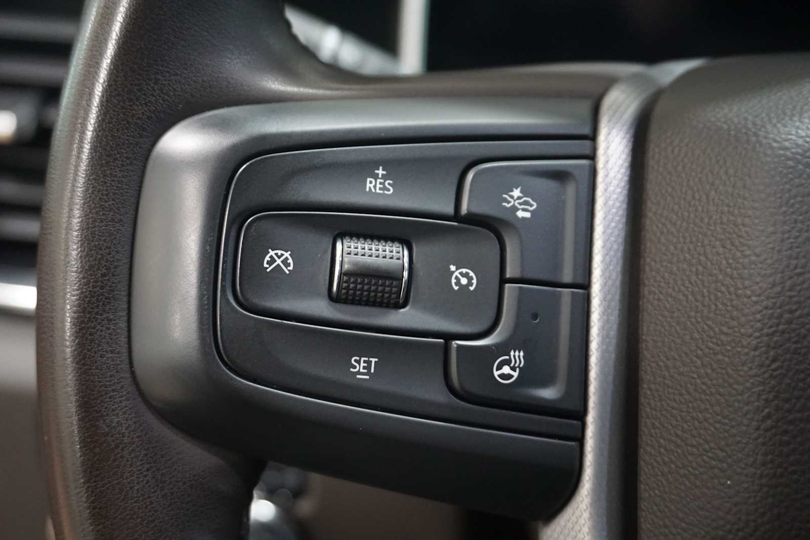 Thumbnail: 2024 GMC Sierra 3500 - 23