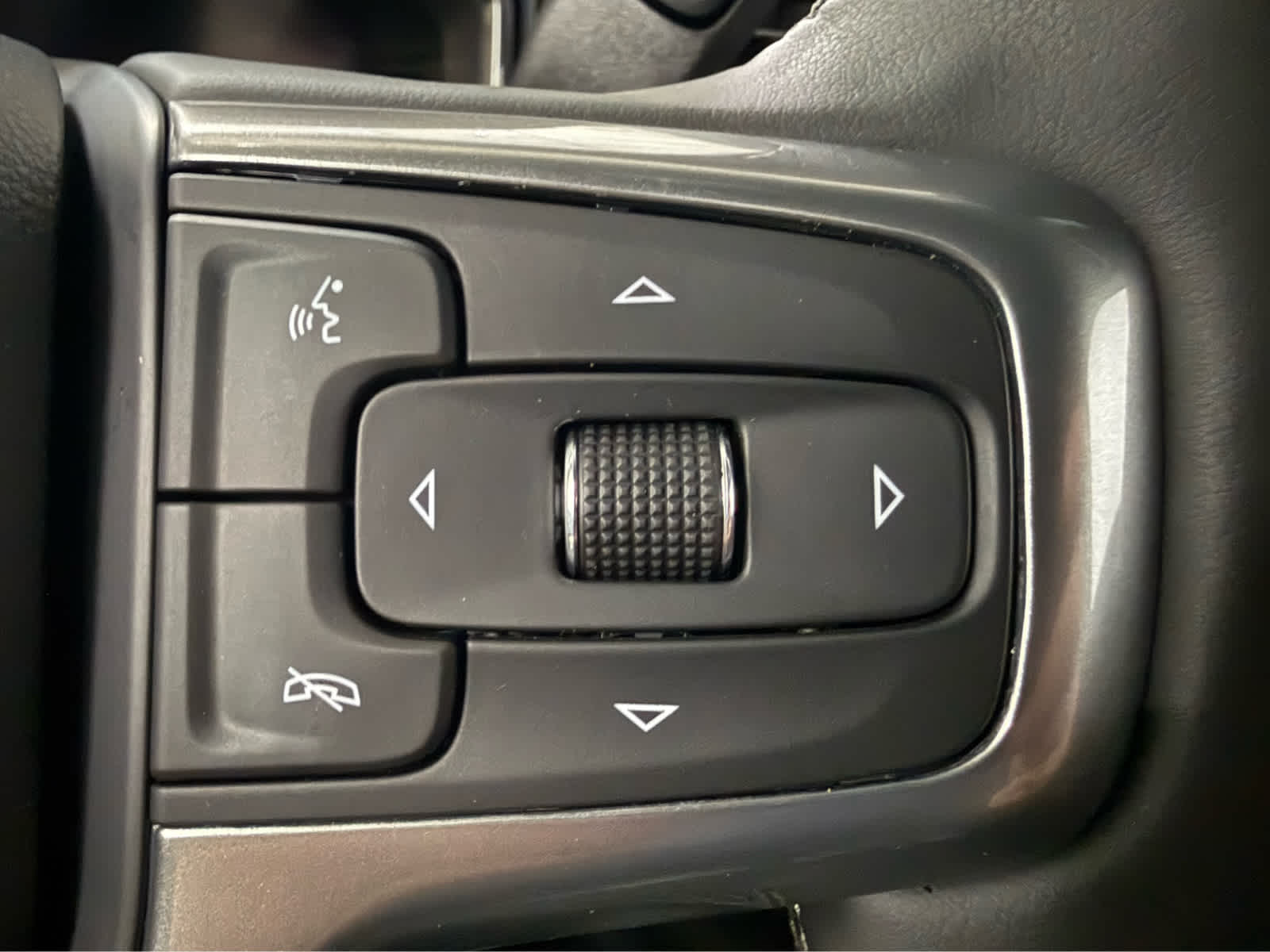 Thumbnail: 2025 Chevrolet Silverado 1500 - 20