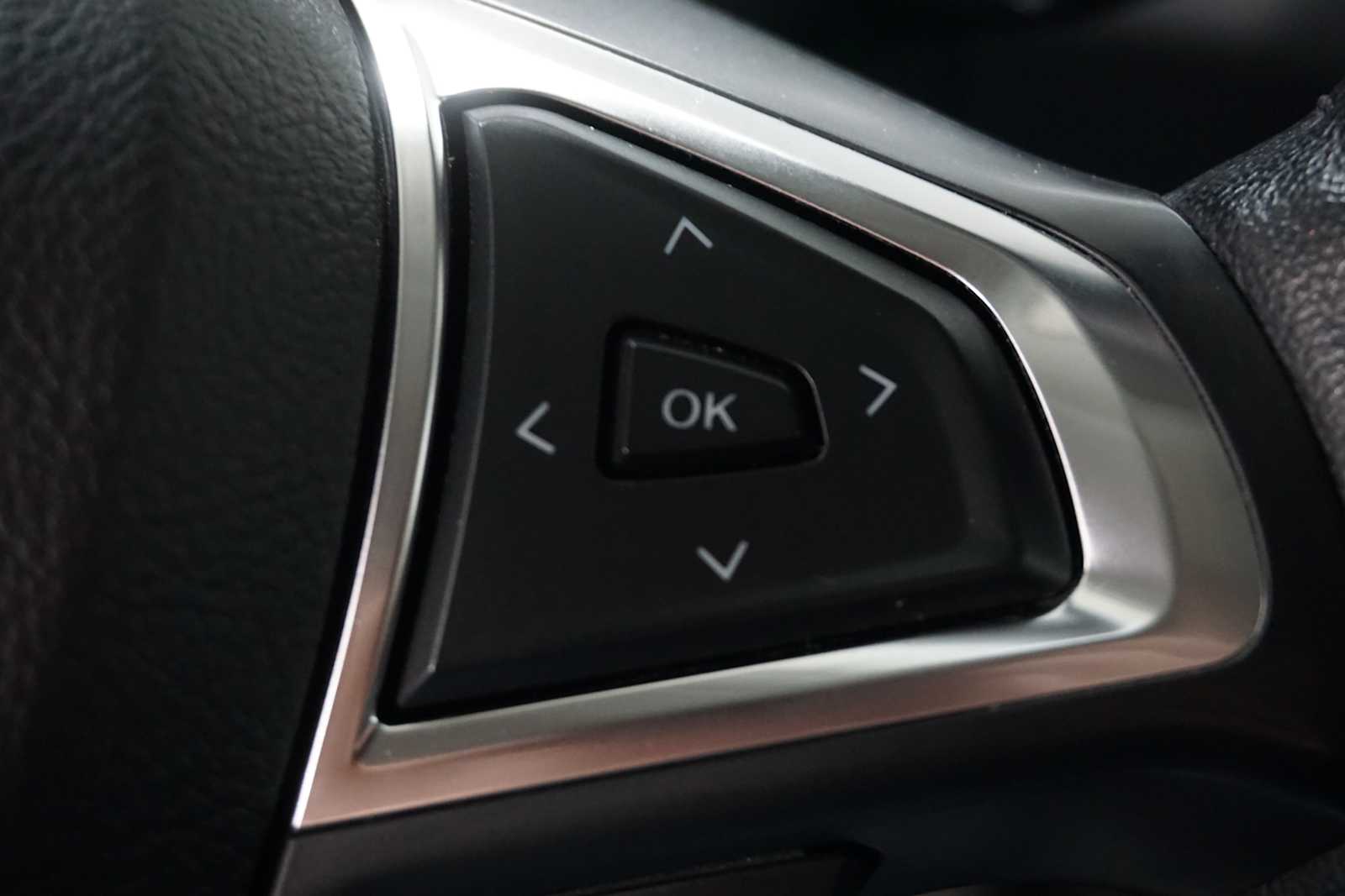 Thumbnail: 2023 Ford Edge - 24