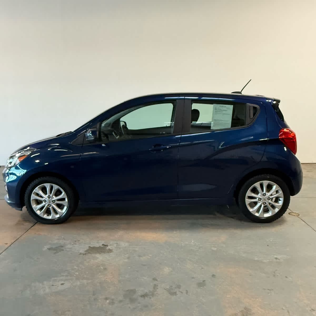 Thumbnail: 2022 Chevrolet Spark - 2