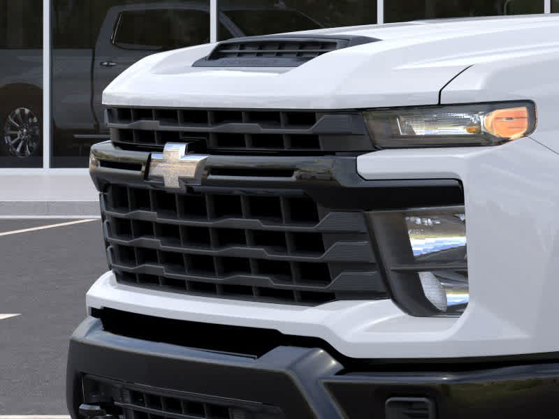 Thumbnail: 2026 Chevrolet Silverado 3500 - 13