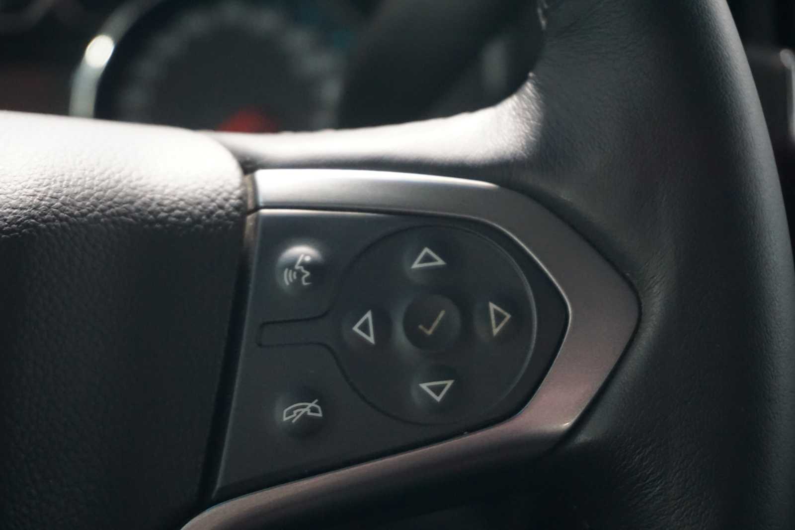 Thumbnail: 2019 Chevrolet Silverado 2500 - 29