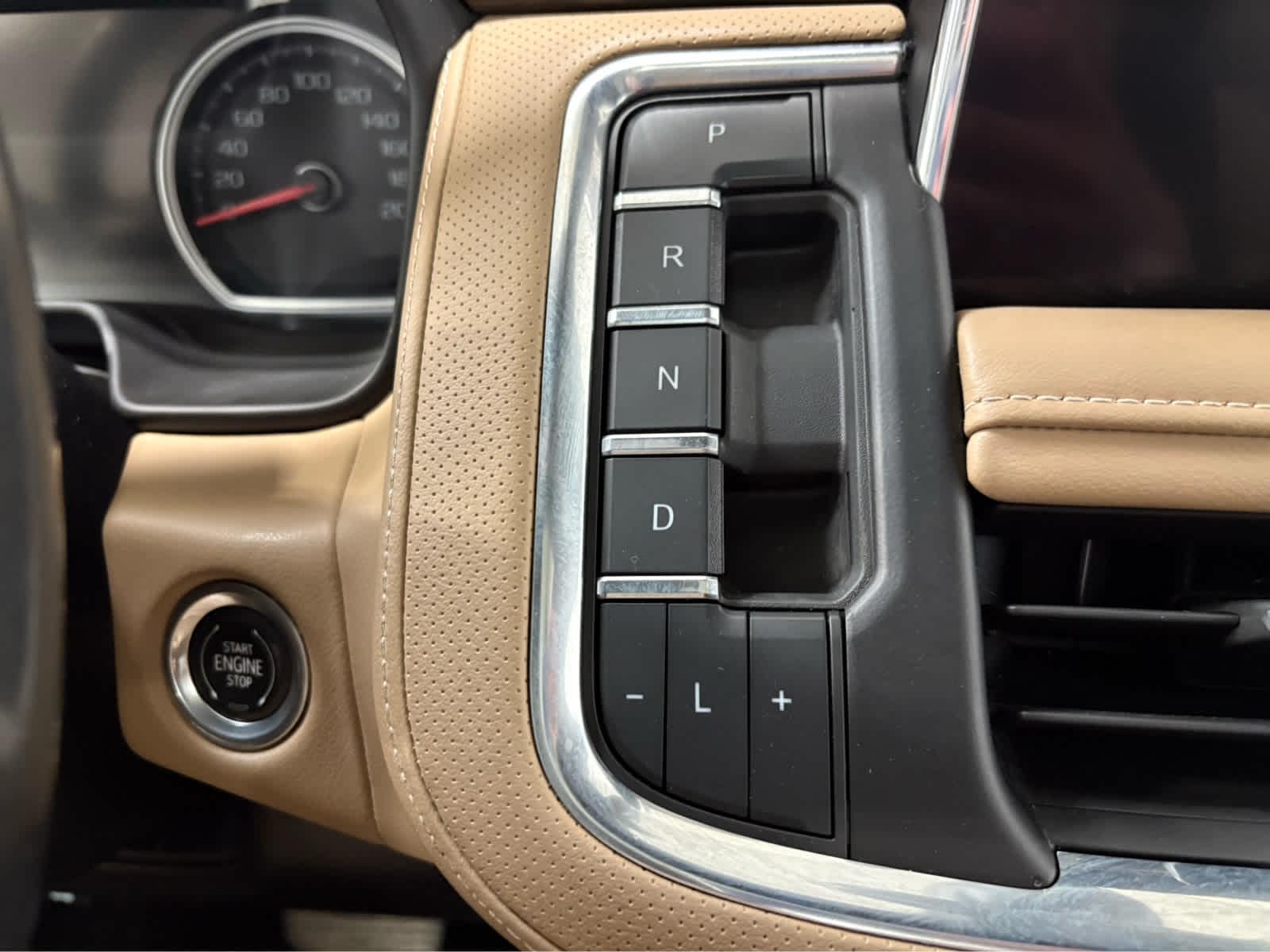 Thumbnail: 2021 Chevrolet Tahoe - 23