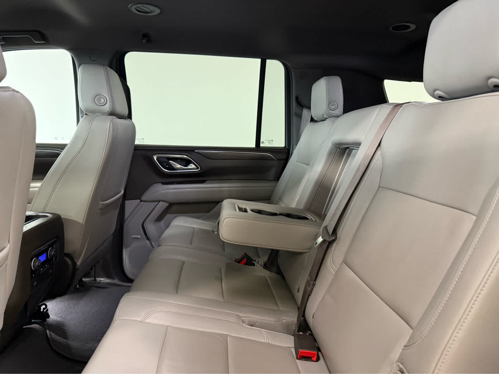 Thumbnail: 2024 Chevrolet Suburban - 15