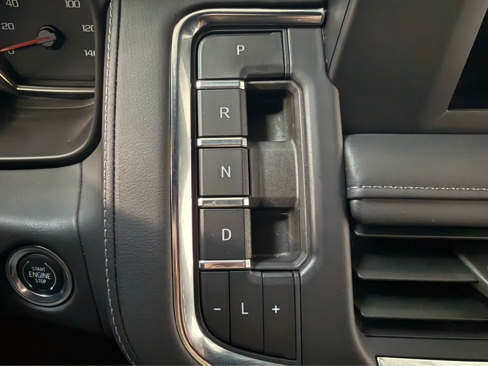 Thumbnail: 2023 Chevrolet Tahoe - 25