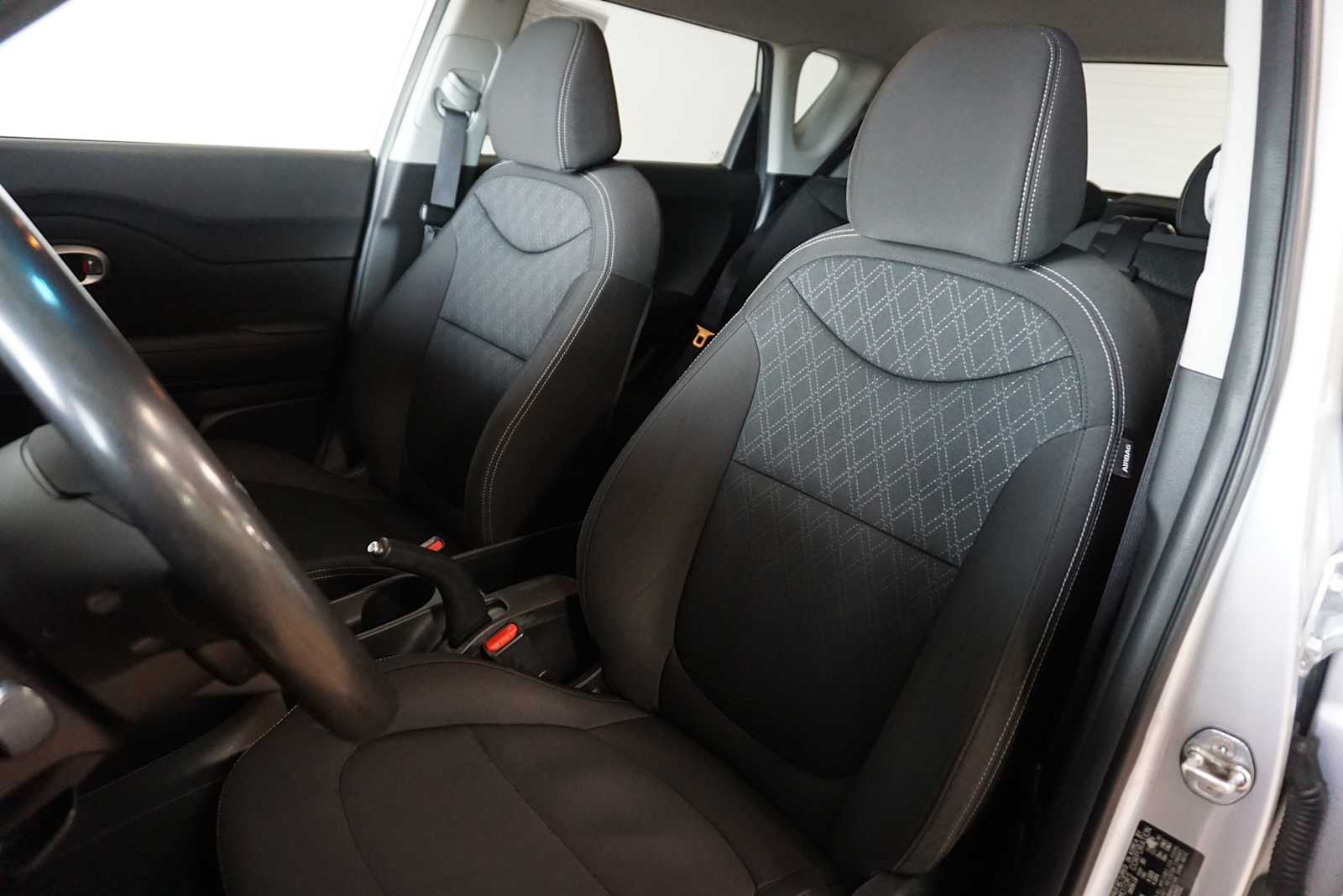 Thumbnail: 2018 Kia Soul - 15
