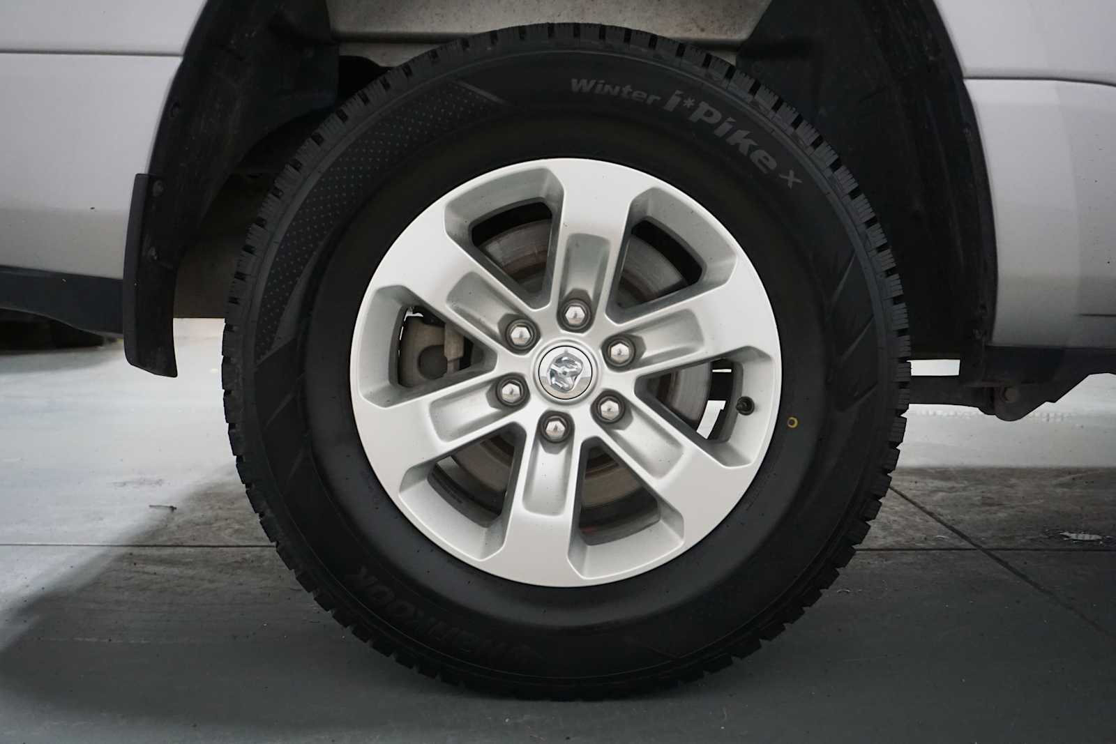 Thumbnail: 2024 RAM 1500 - 10