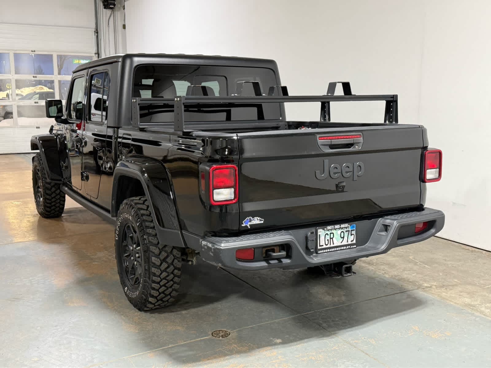 Thumbnail: 2022 Jeep Gladiator - 3