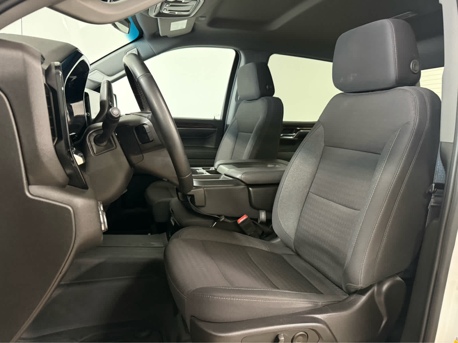 Thumbnail: 2024 GMC Sierra 1500 - 13