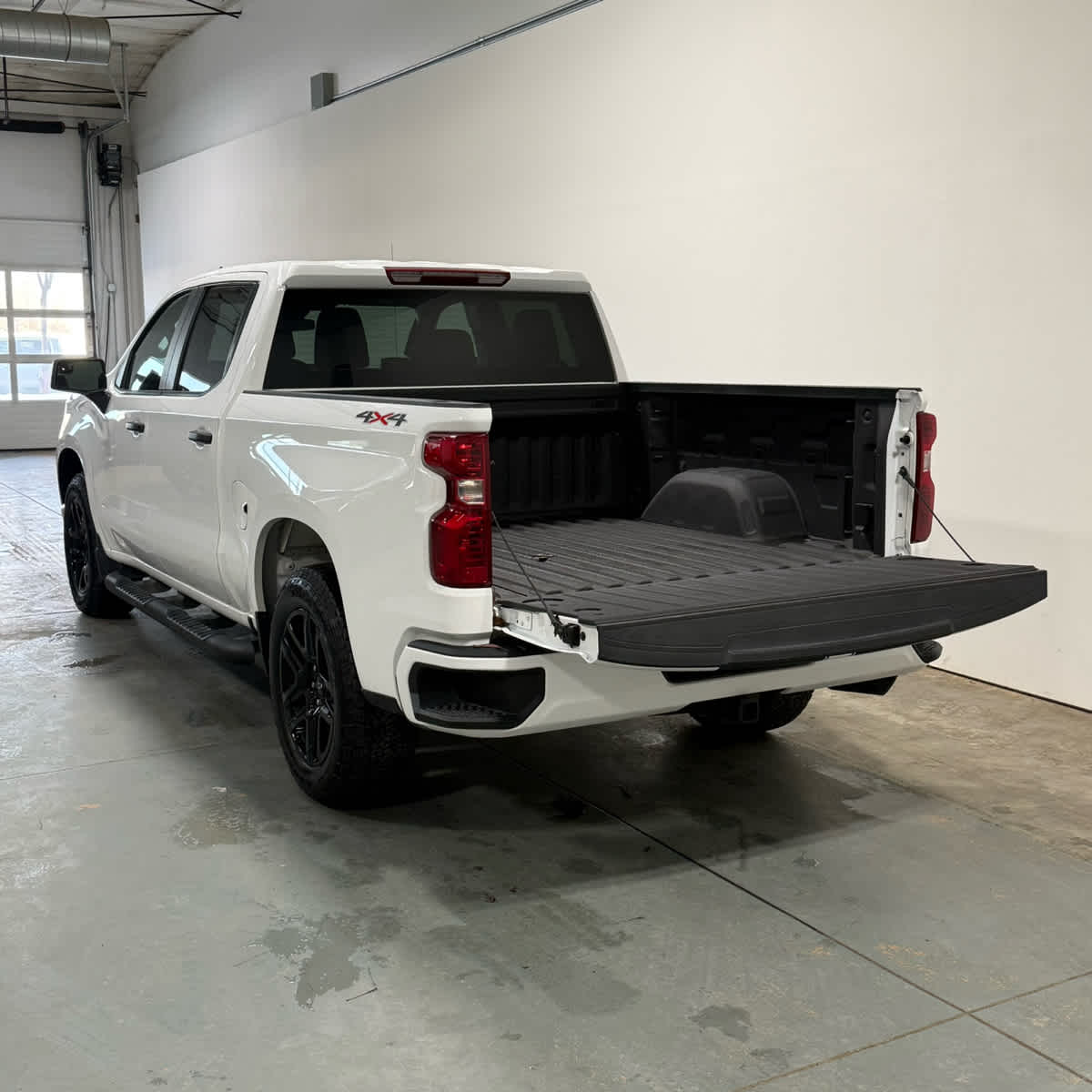 Thumbnail: 2025 Chevrolet Silverado 1500 - 4