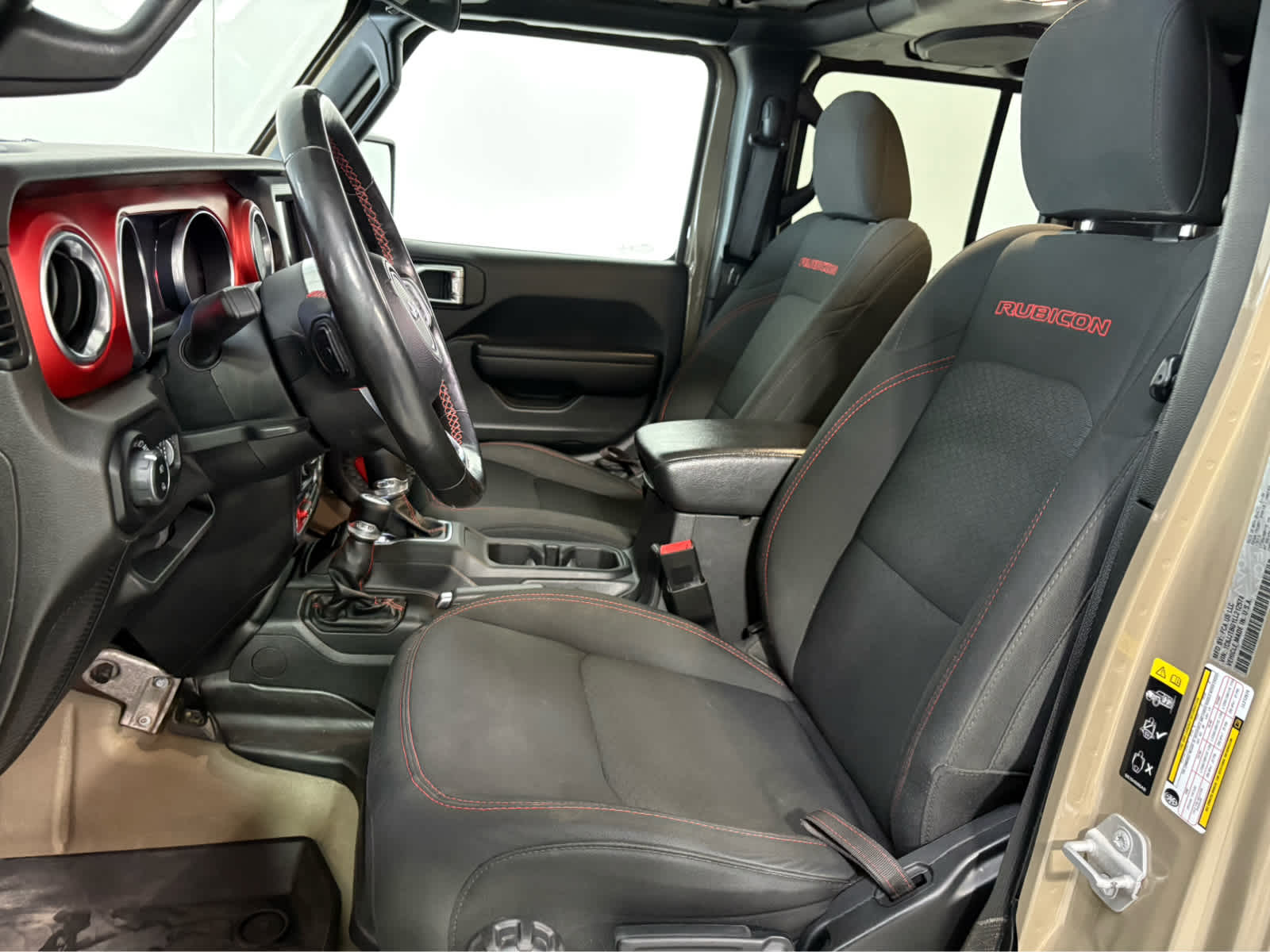 Thumbnail: 2020 Jeep Gladiator - 13