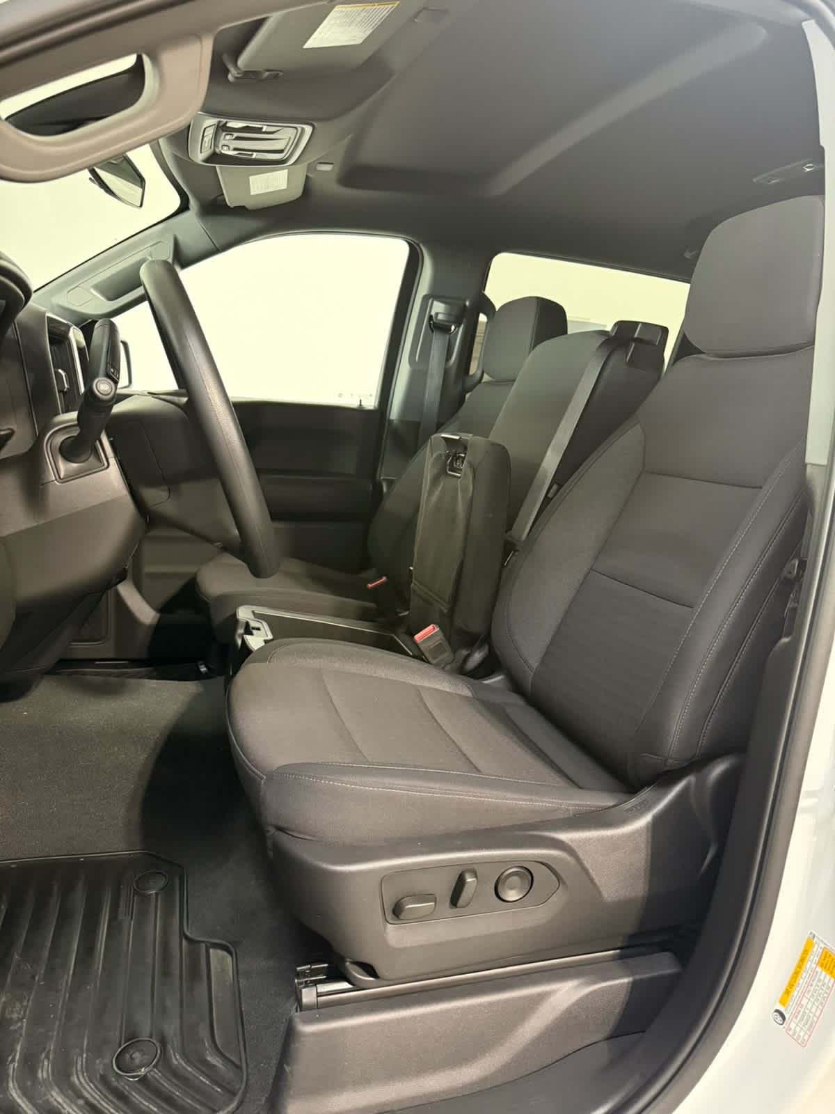 Thumbnail: 2025 Chevrolet Silverado 1500 - 15