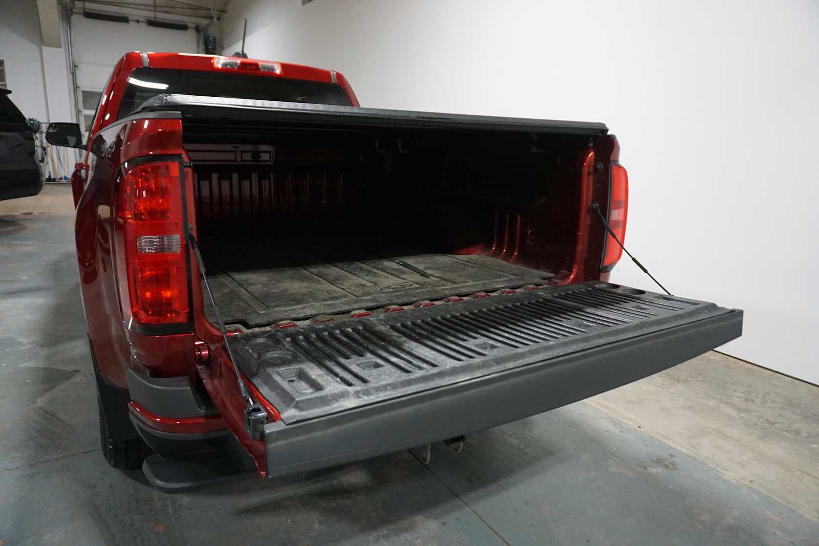 Thumbnail: 2022 Chevrolet Colorado - 4