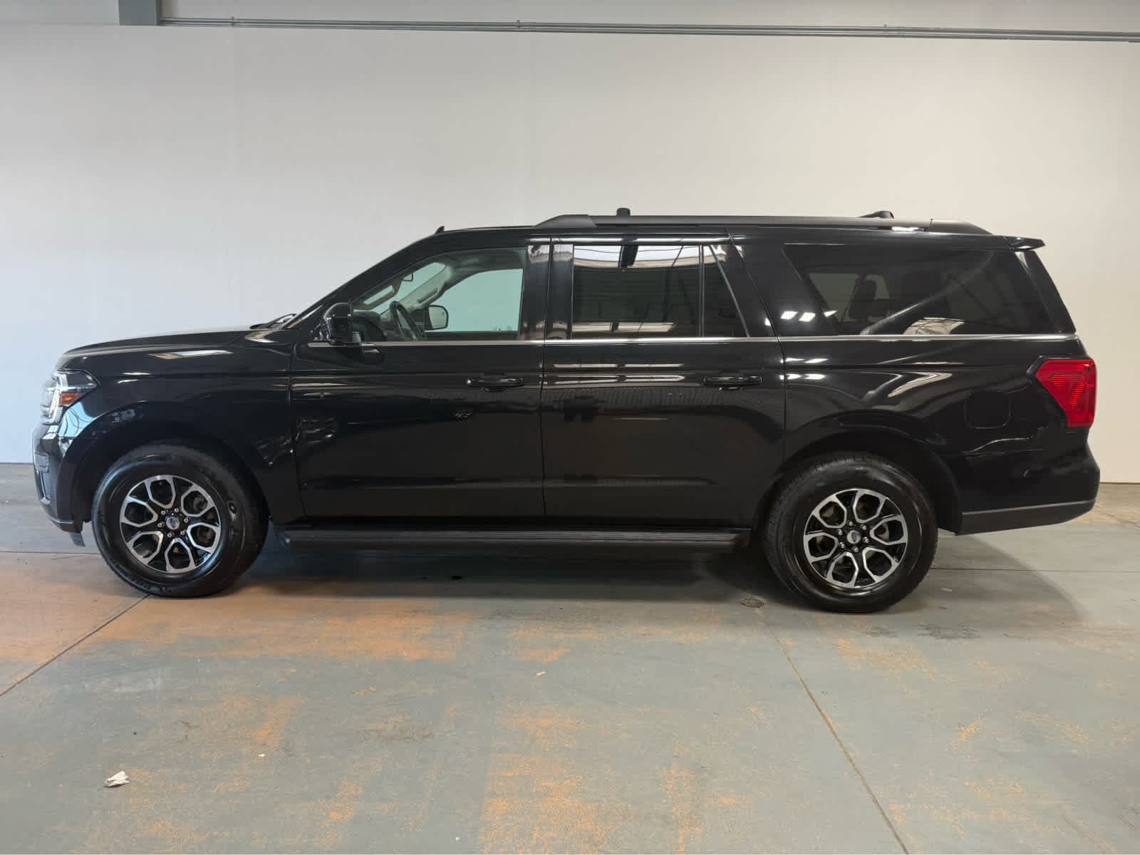 Thumbnail: 2024 Ford Expedition MAX - 2