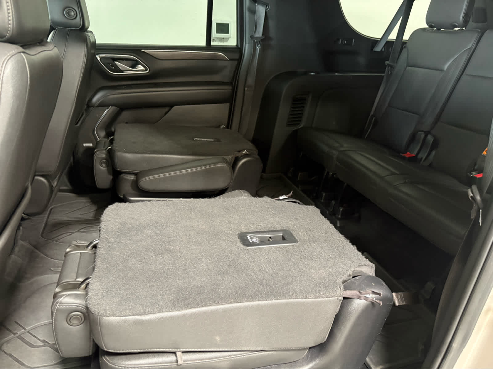 Thumbnail: 2023 Chevrolet Suburban - 13