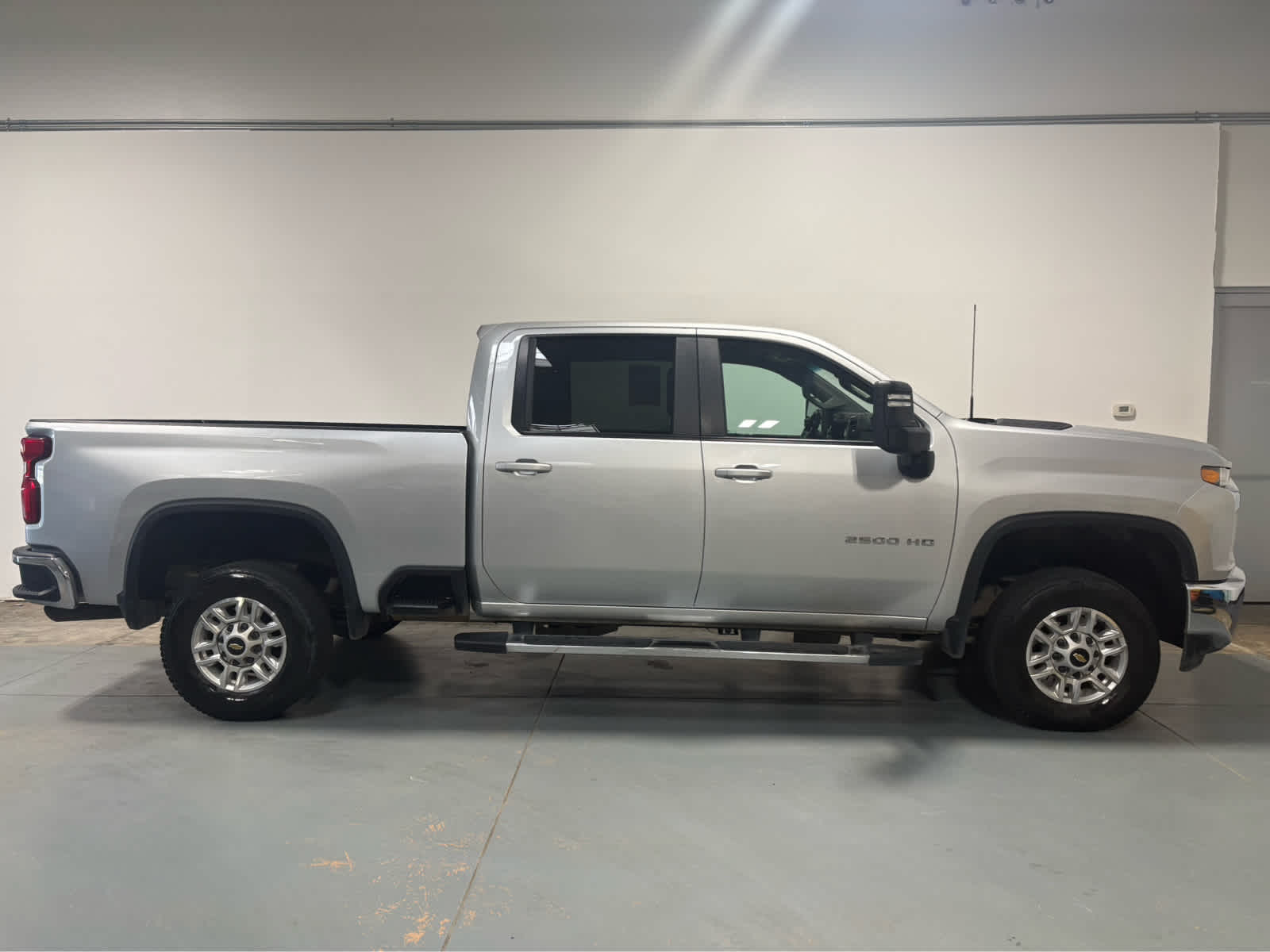 Thumbnail: 2021 Chevrolet Silverado 2500 - 6