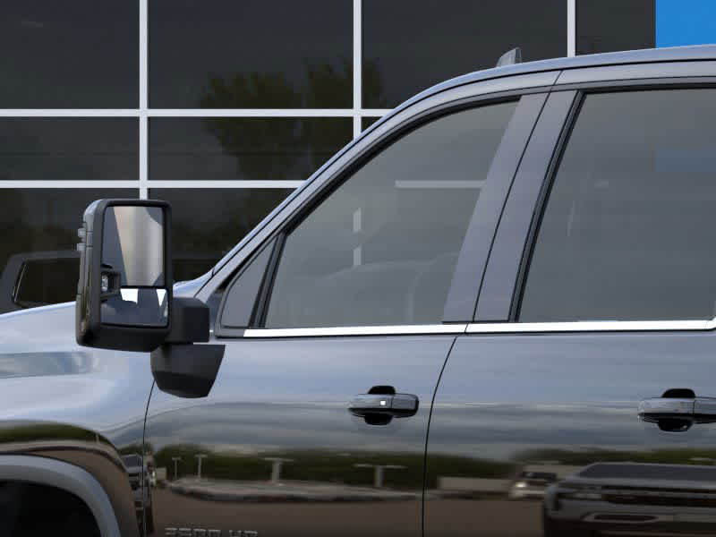2025 Chevrolet Silverado 2500 LTZ 9