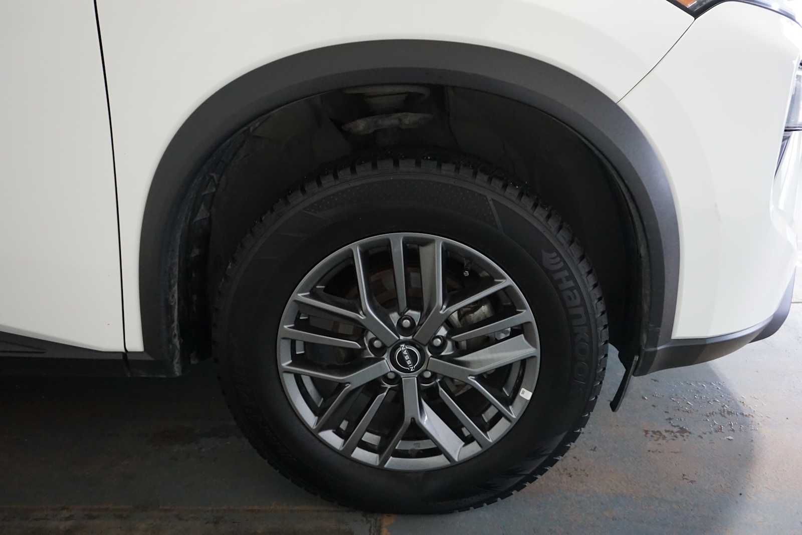 Thumbnail: 2024 Nissan Rogue - 13