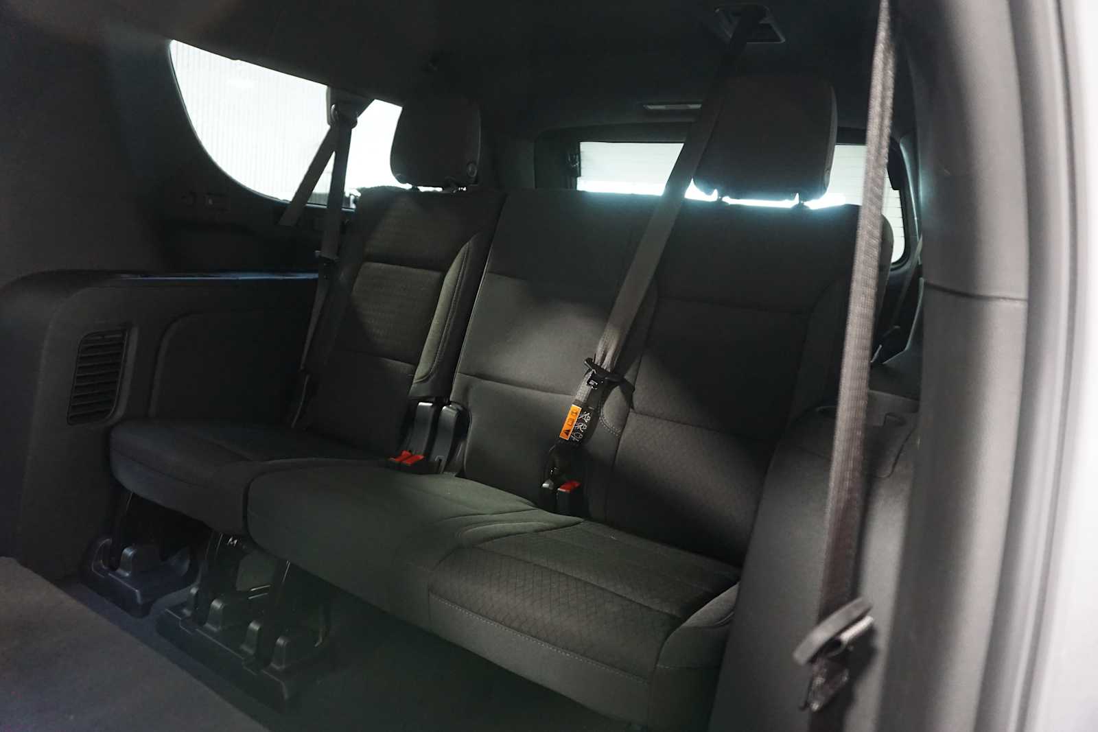 Thumbnail: 2025 Chevrolet Suburban - 19