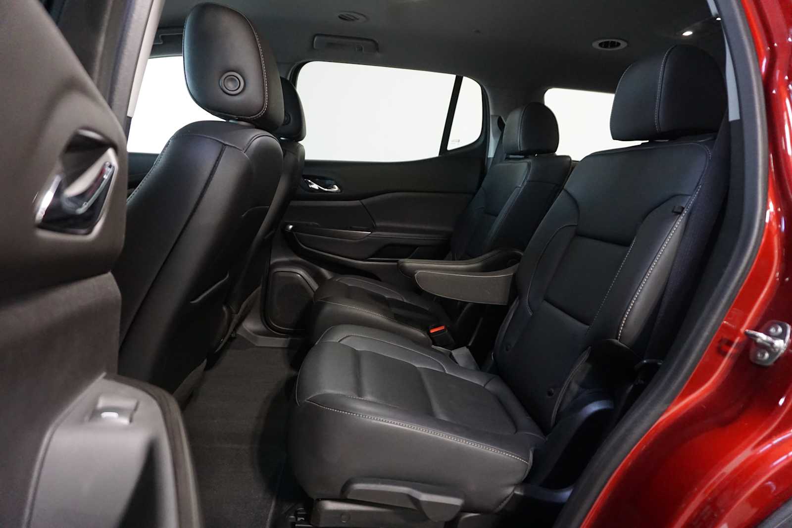 Thumbnail: 2023 GMC Acadia - 15