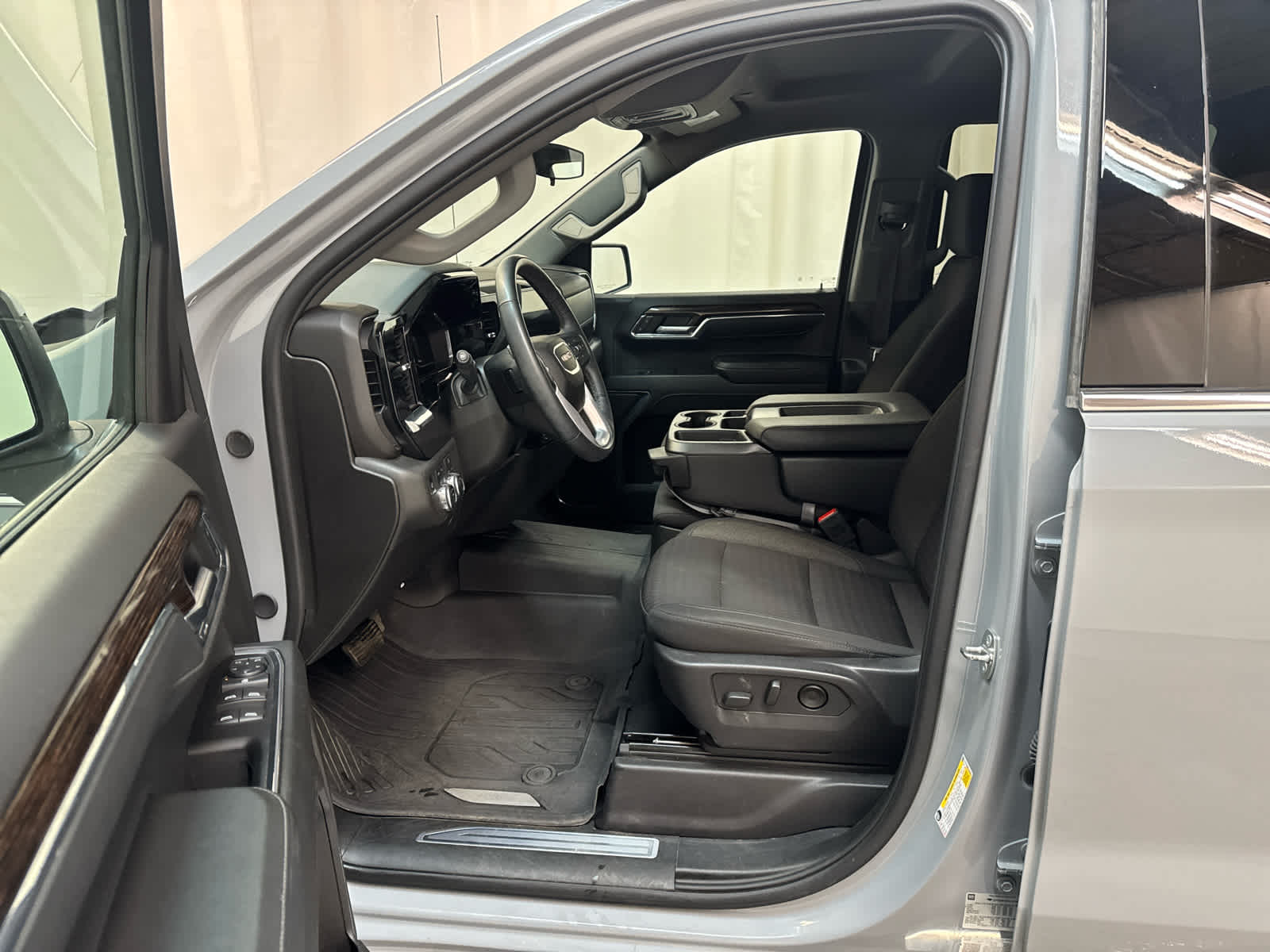 Thumbnail: 2024 GMC Sierra 1500 - 13