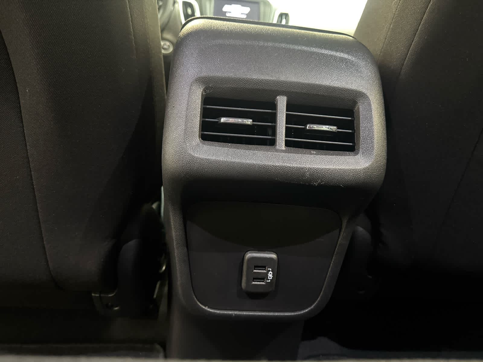 Thumbnail: 2024 Chevrolet Equinox - 12