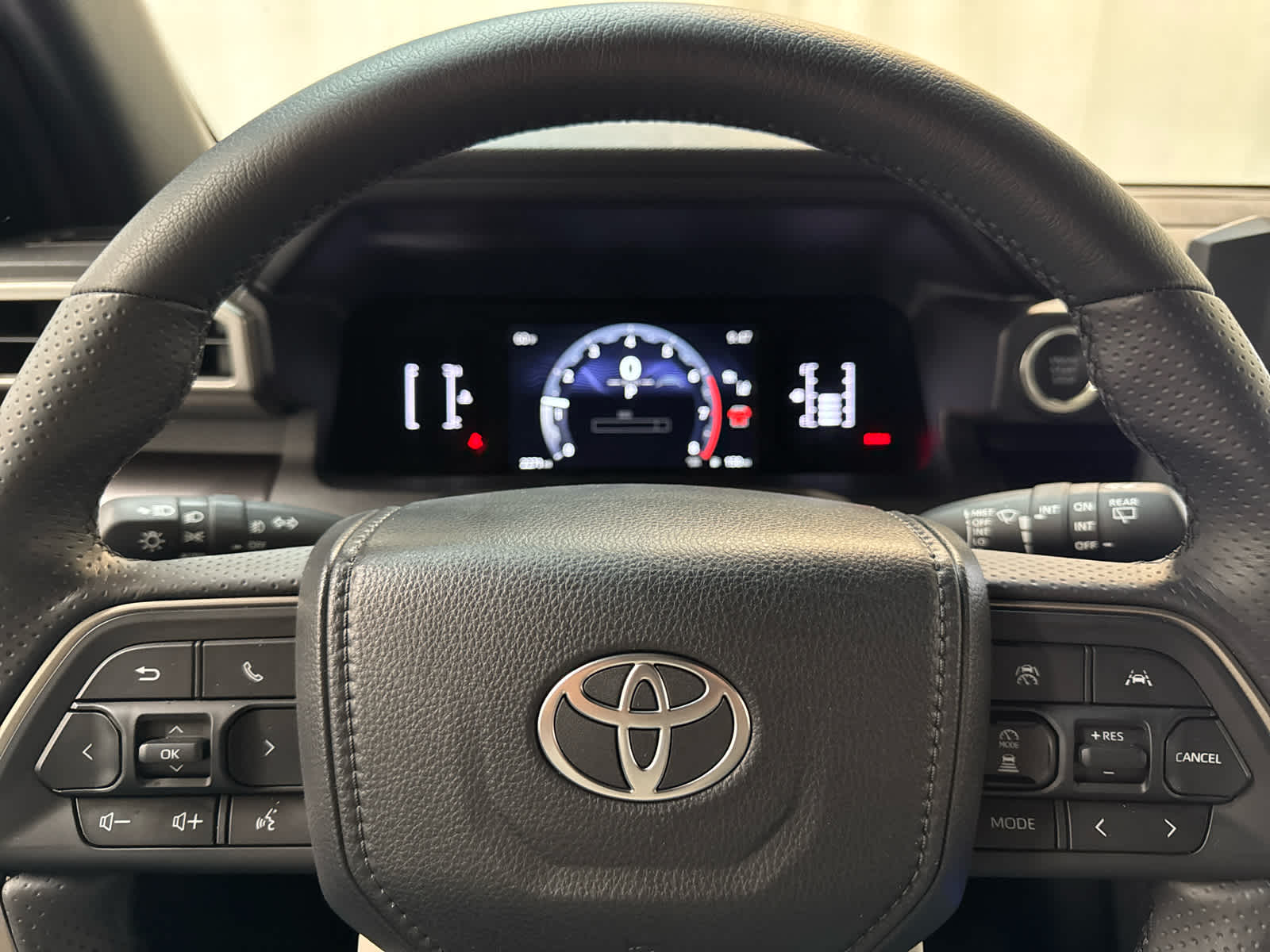 Thumbnail: 2025 Toyota 4Runner - 21