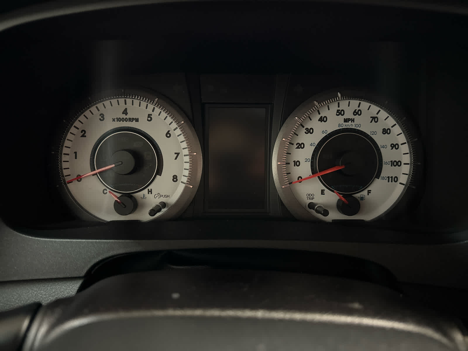 Thumbnail: 2018 Toyota Sienna - 17