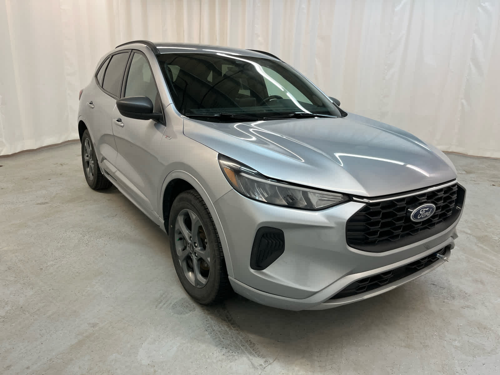 Thumbnail: 2023 Ford Escape - 7