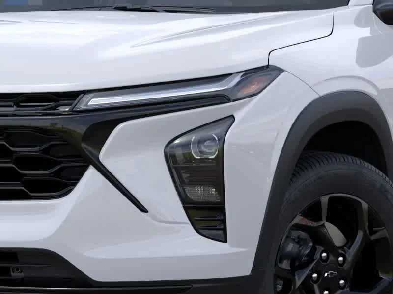 Thumbnail: 2026 Chevrolet Trax - 10