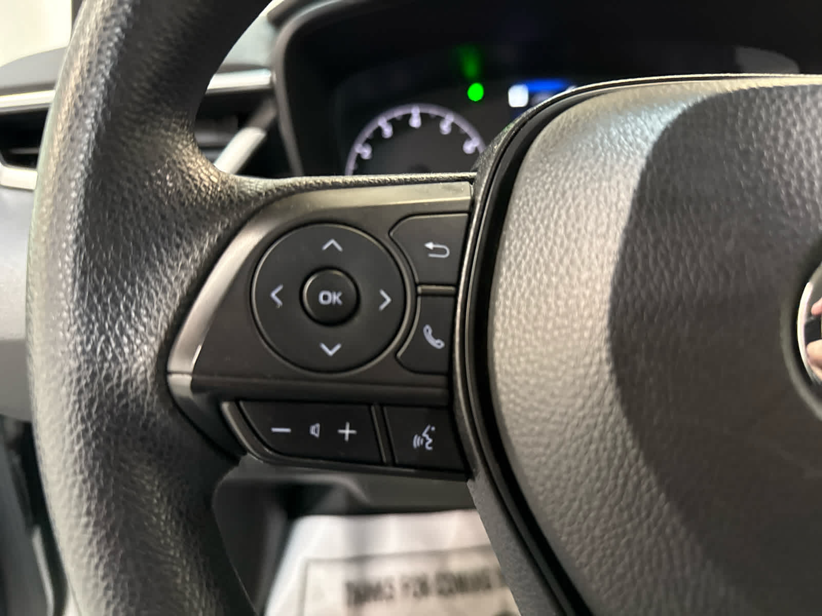 Thumbnail: 2024 Toyota Corolla - 17