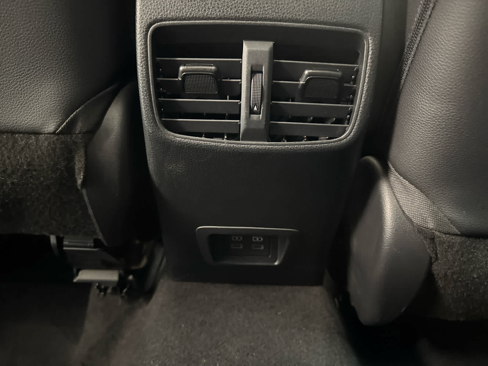 Thumbnail: 2024 Toyota Corolla Cross - 12