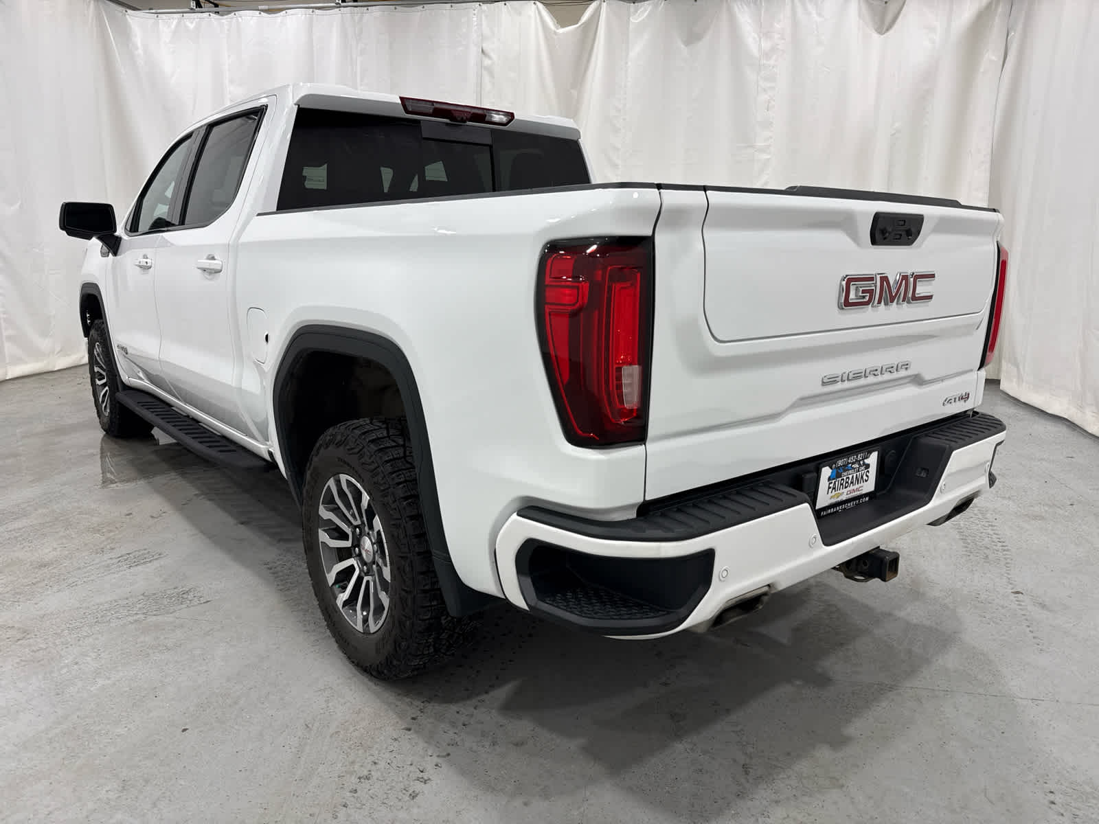 Thumbnail: 2023 GMC Sierra 1500 - 2