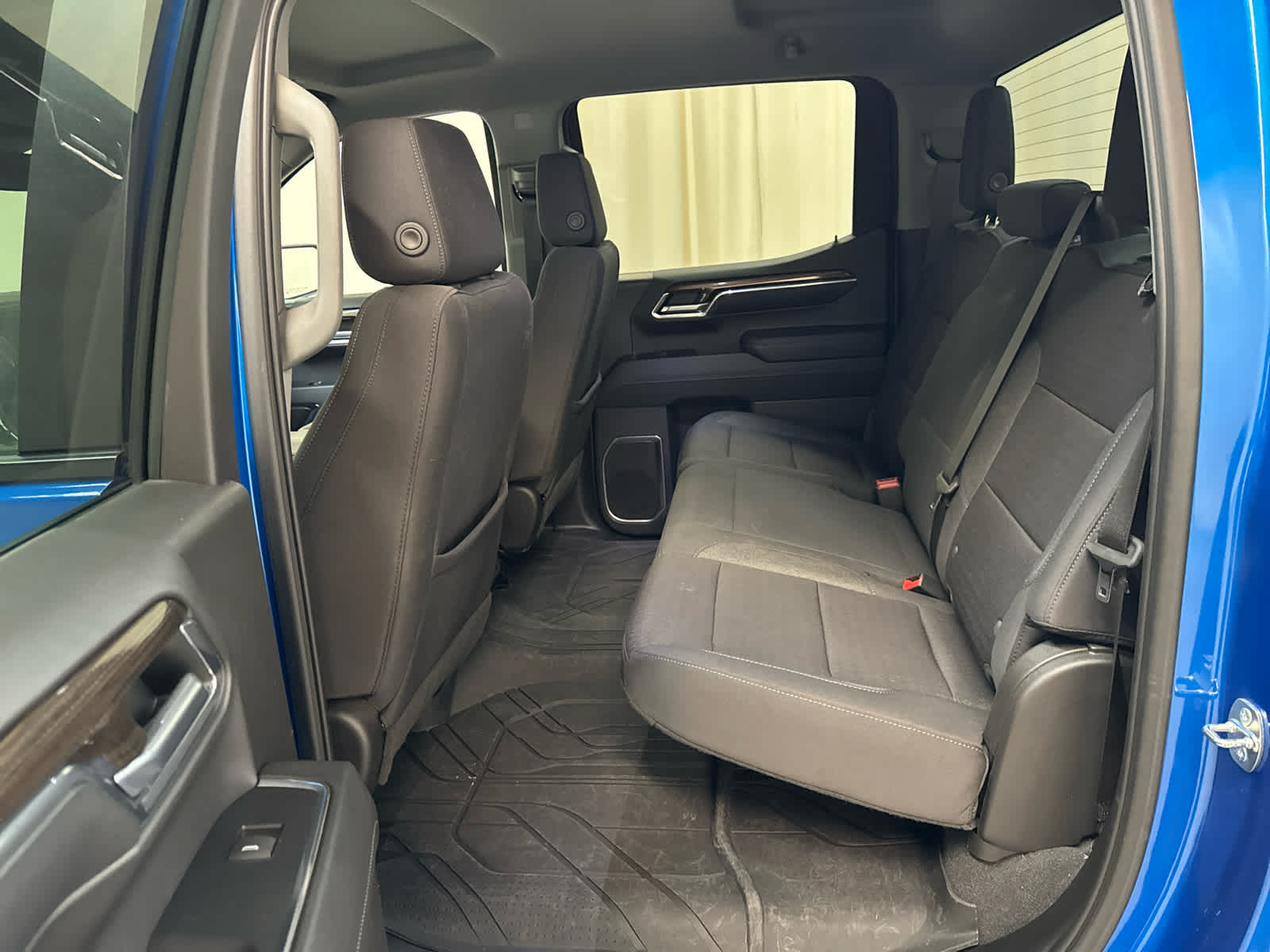 Thumbnail: 2023 Chevrolet Silverado 1500 - 11