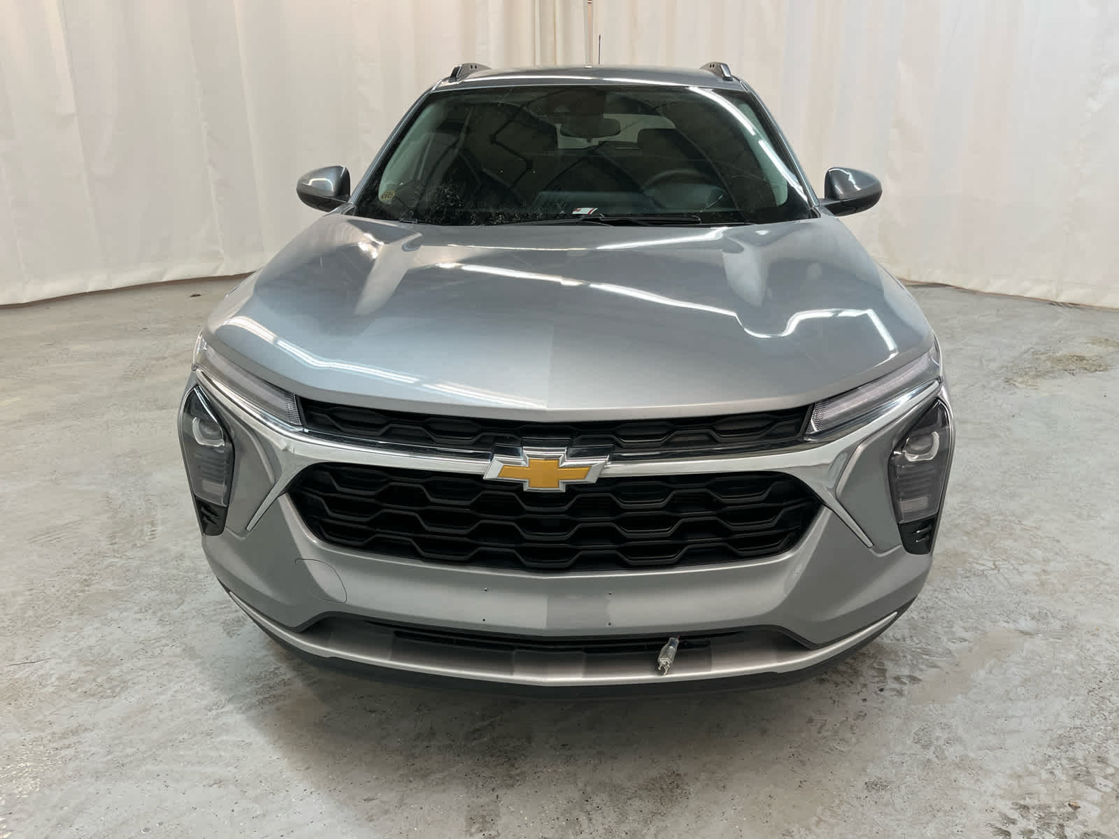 Thumbnail: 2024 Chevrolet Trax - 8