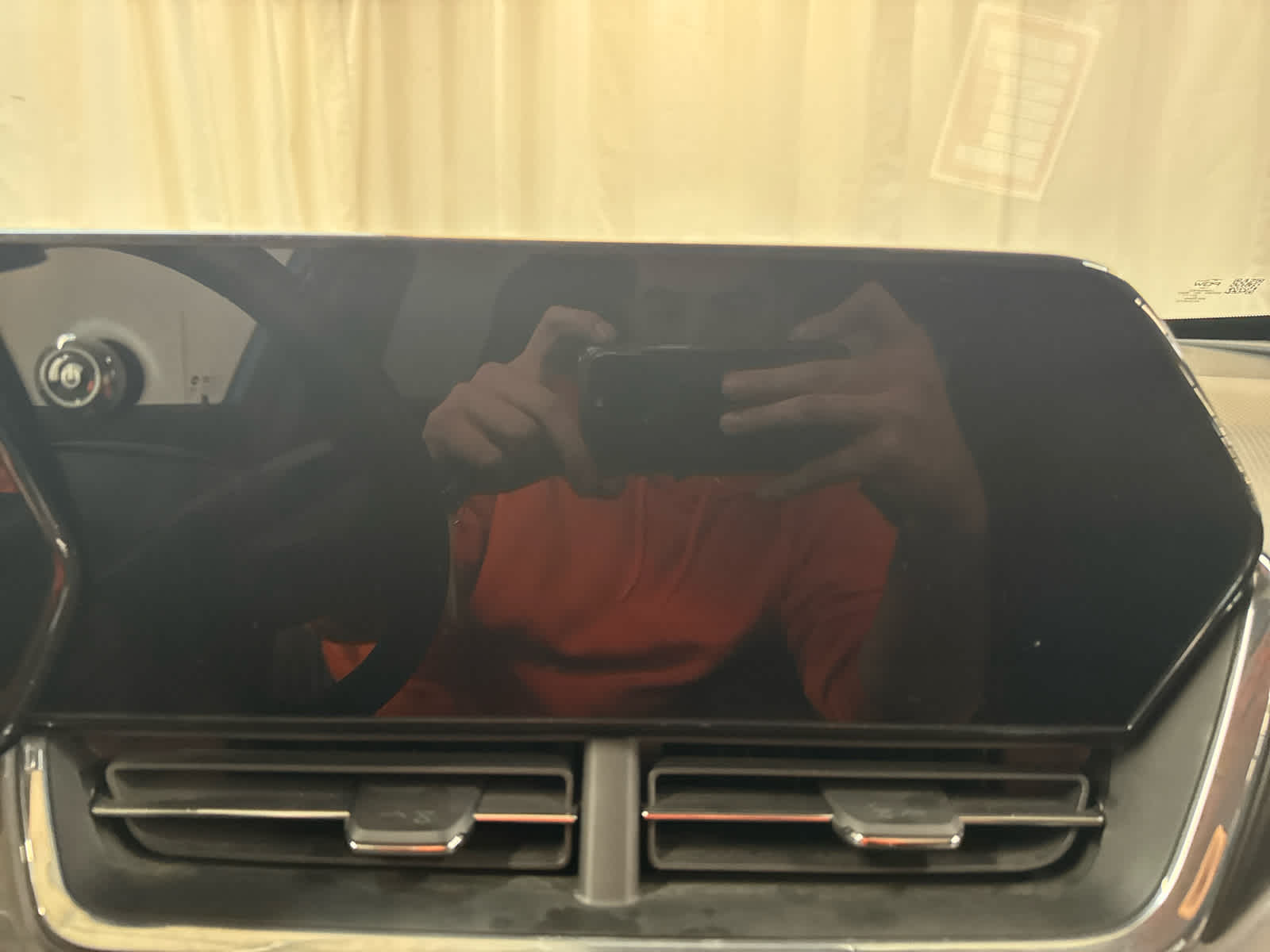 Thumbnail: 2025 Chevrolet Trax - 19