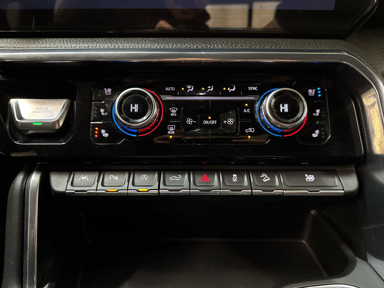 Thumbnail: 2024 GMC Sierra 1500 - 26