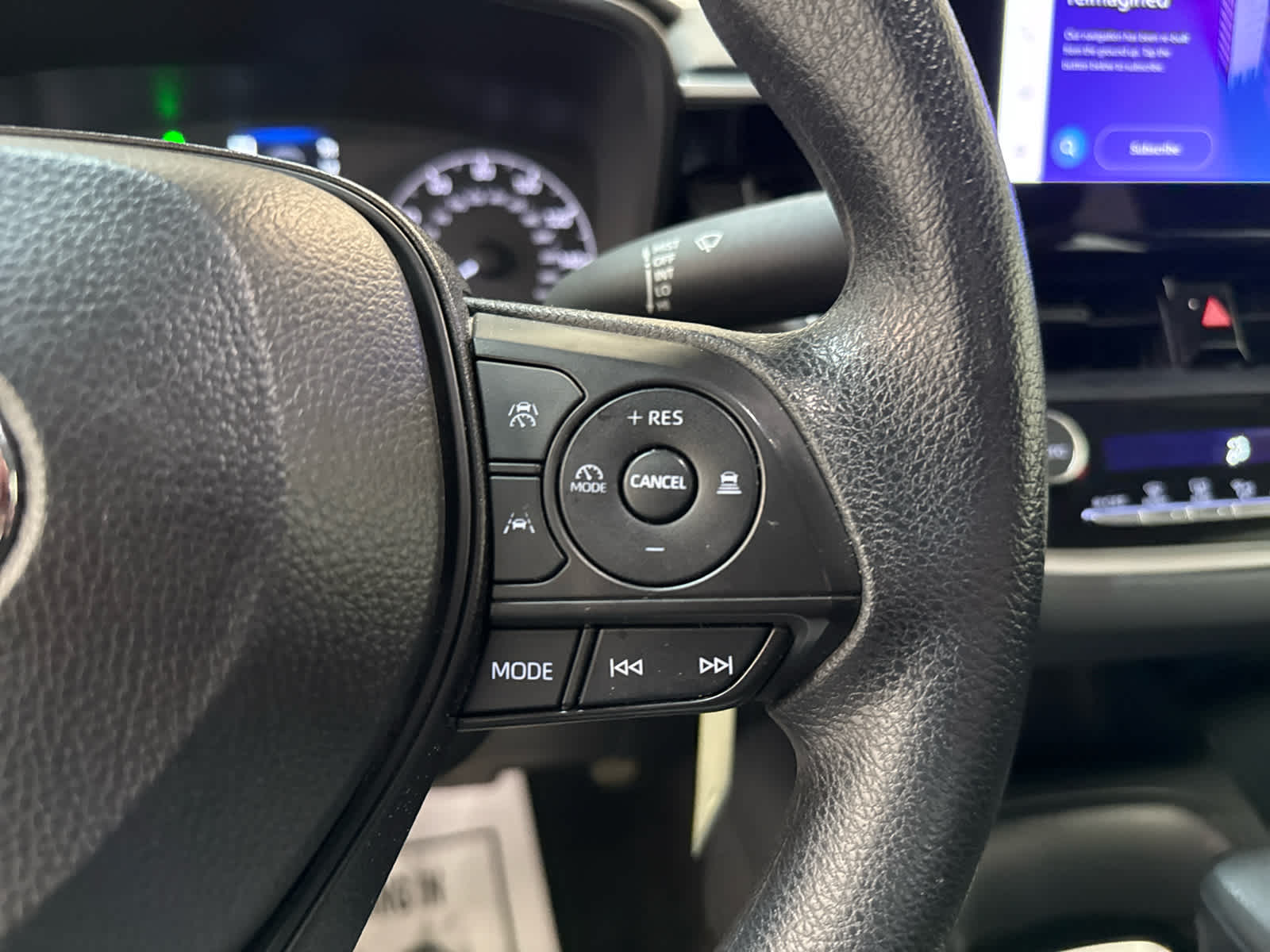 Thumbnail: 2024 Toyota Corolla - 18