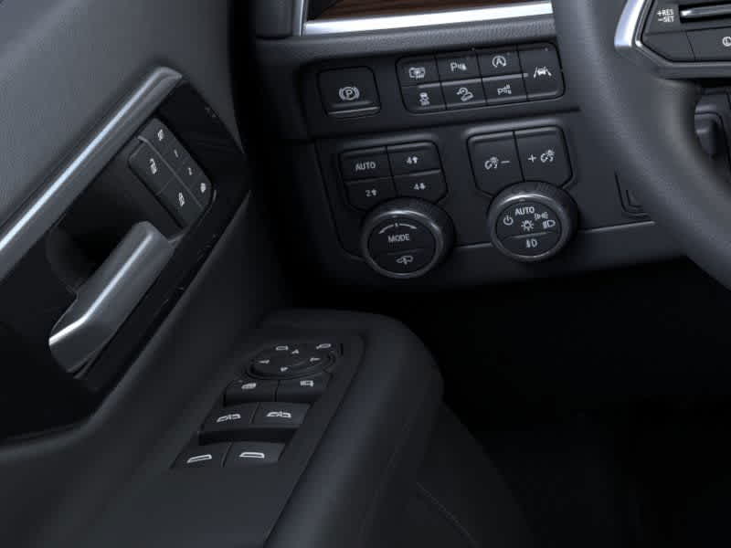 Thumbnail: 2026 Chevrolet Tahoe - 14