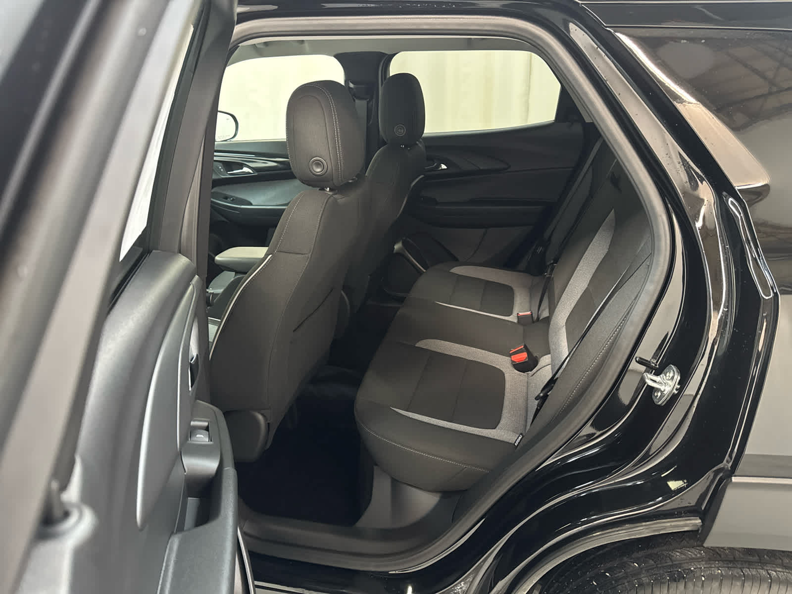 Thumbnail: 2025 Chevrolet TrailBlazer - 11