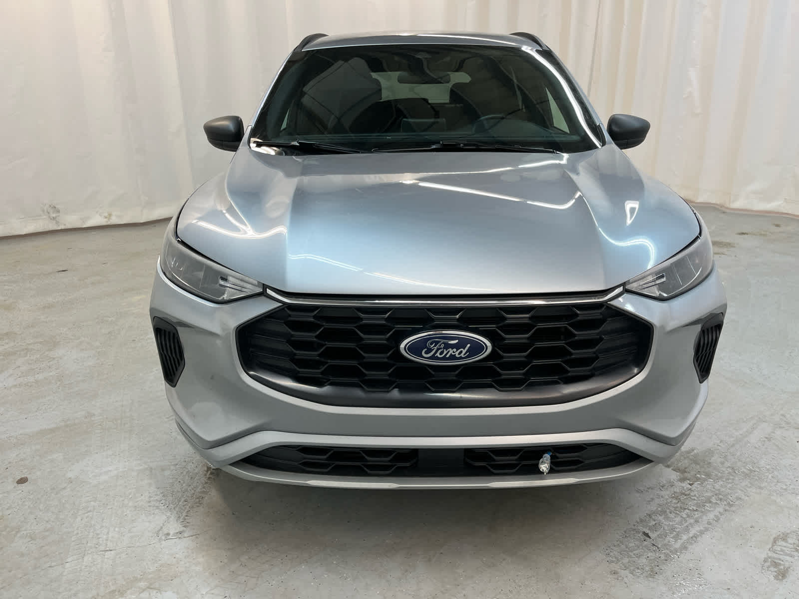 Thumbnail: 2023 Ford Escape - 8