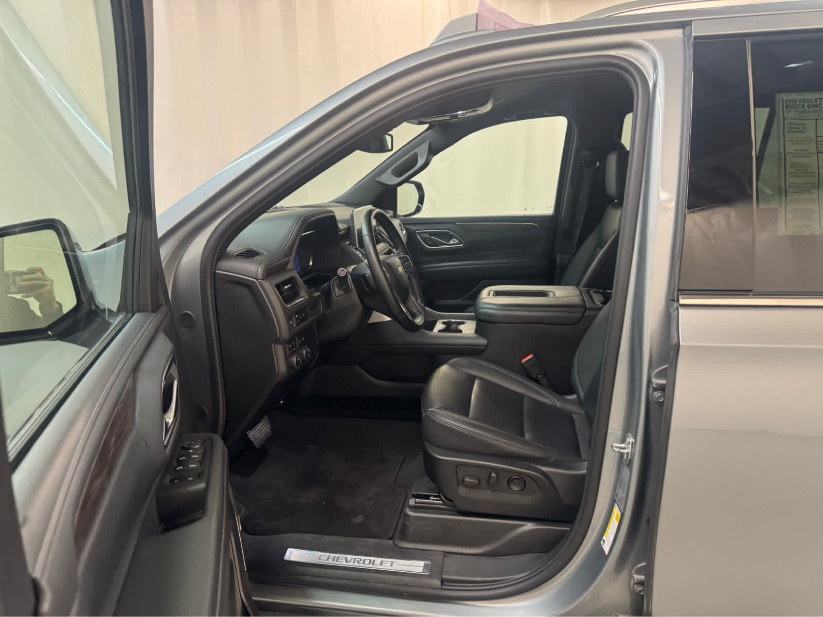 Thumbnail: 2024 Chevrolet Tahoe - 13