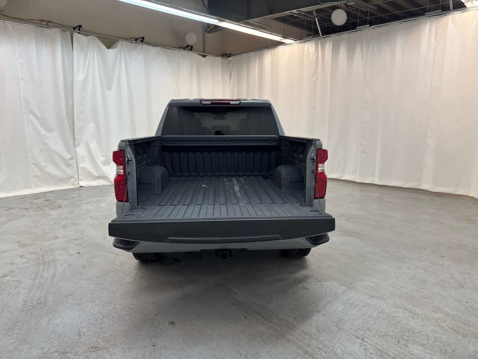 Thumbnail: 2025 Chevrolet Silverado 1500 - 5