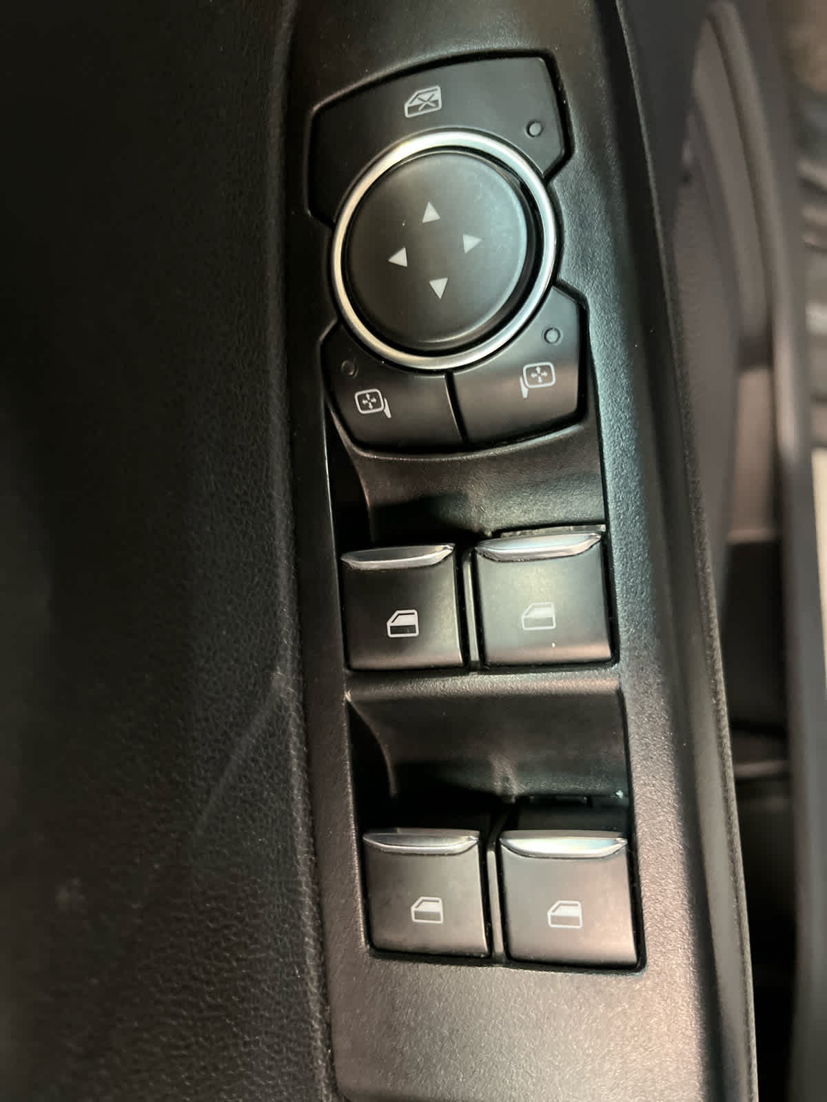 Thumbnail: 2023 Ford Escape - 17