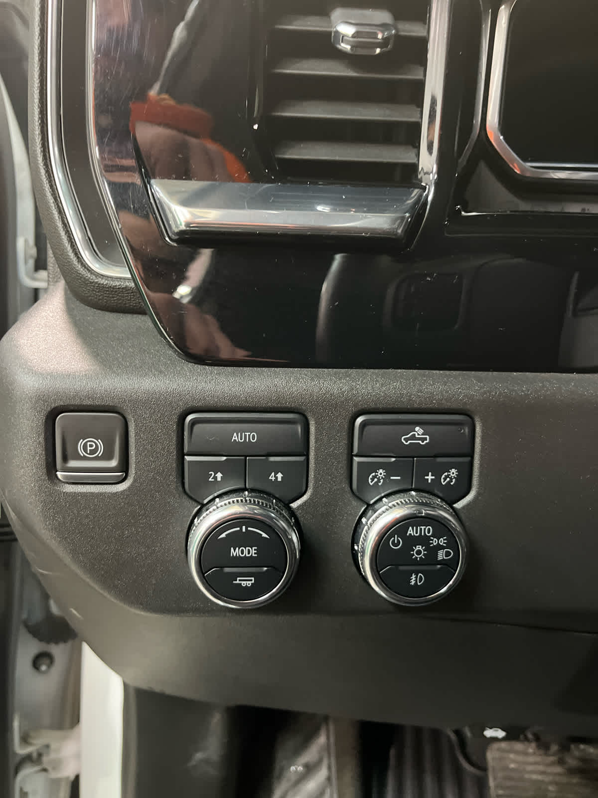 Thumbnail: 2023 GMC Sierra 1500 - 15