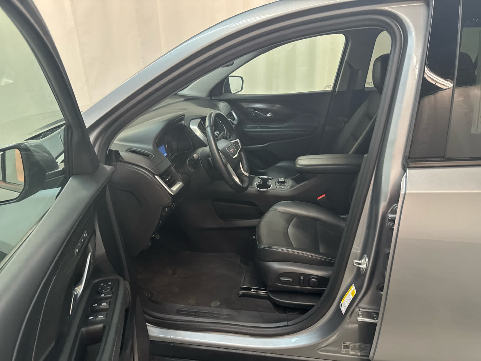 Thumbnail: 2024 GMC Terrain - 13