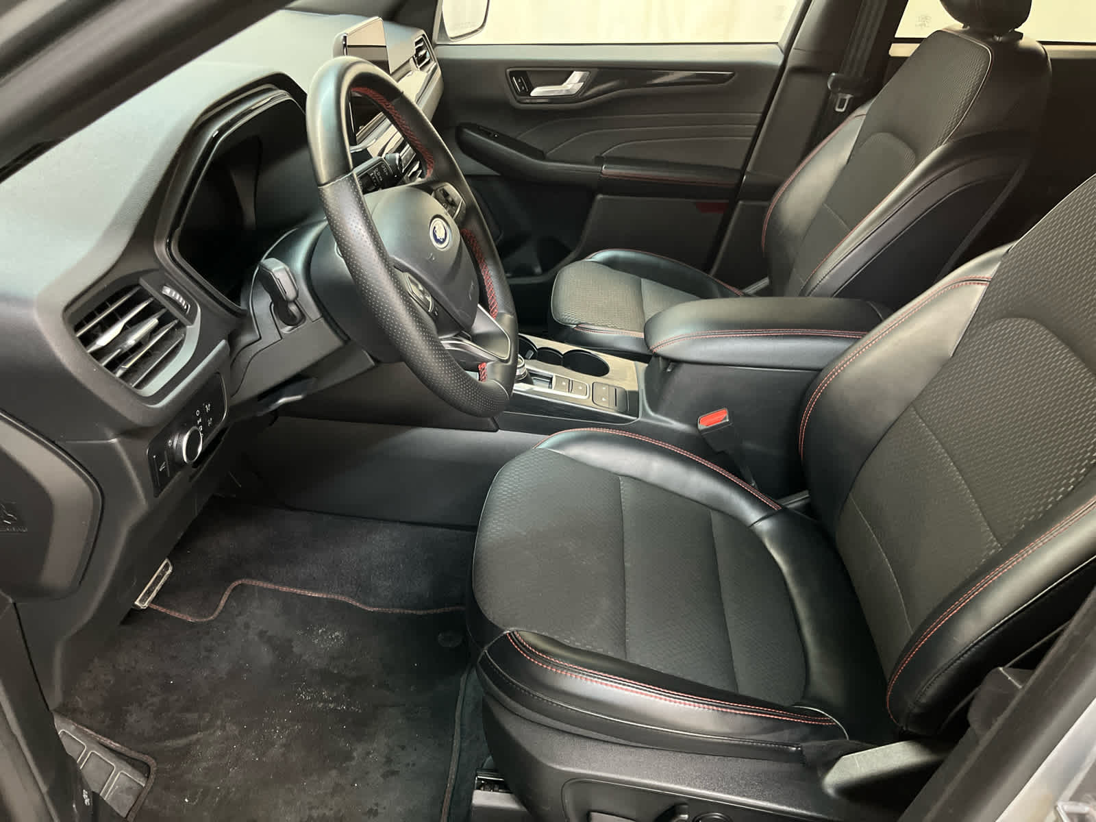 Thumbnail: 2023 Ford Escape - 17