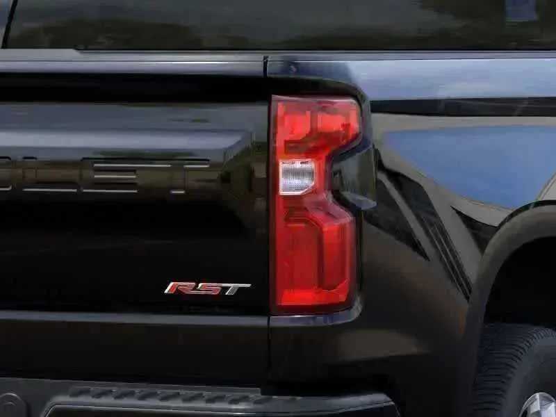 Thumbnail: 2026 Chevrolet Silverado 1500 - 8