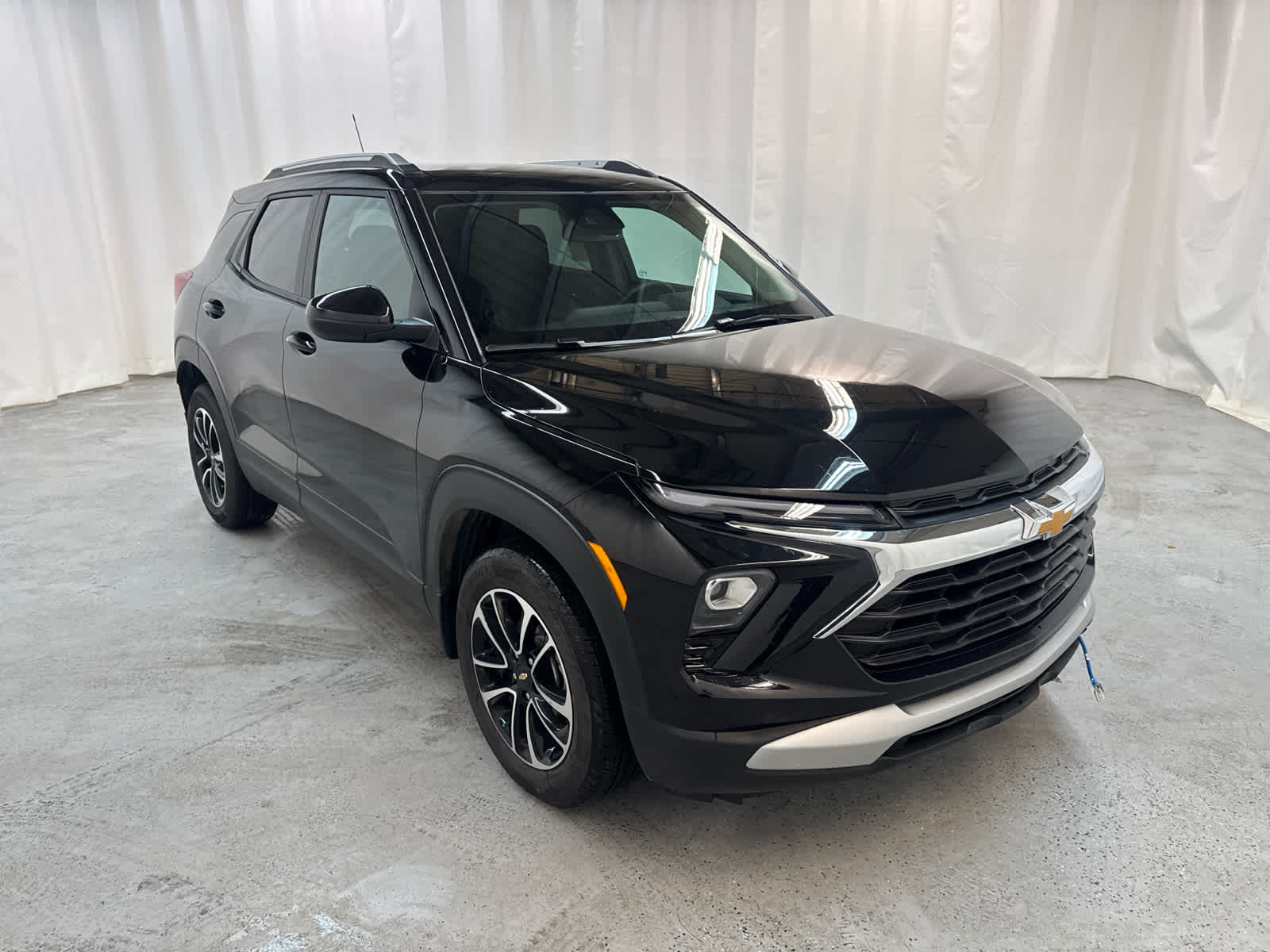 Thumbnail: 2025 Chevrolet TrailBlazer - 8