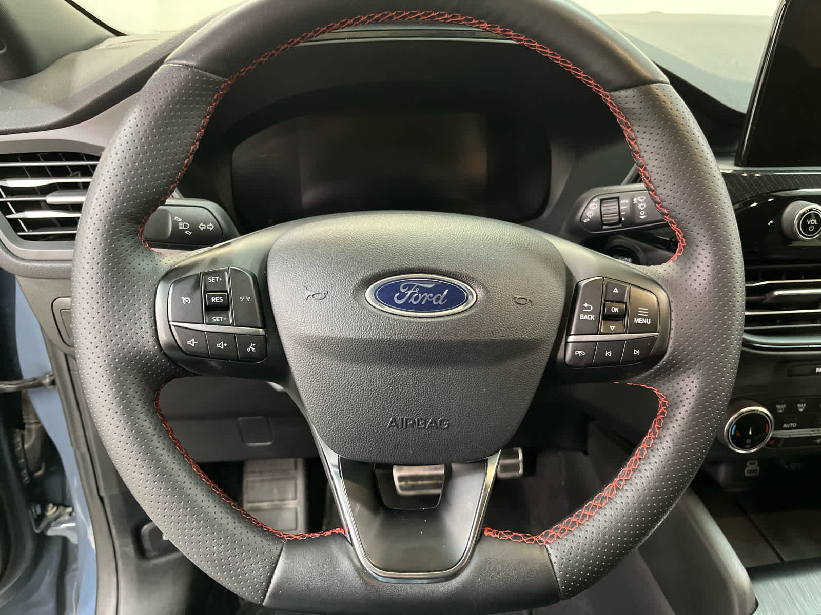 Thumbnail: 2024 Ford Escape - 16